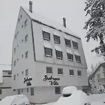 Montes Апартаменты Яхорина