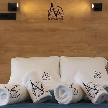 Apartment Montes